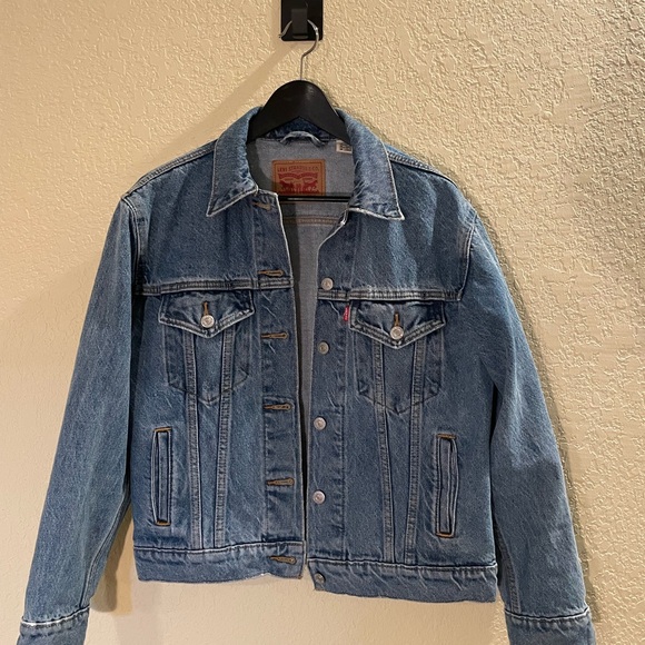 Levi's Jackets & Blazers - Levi's Blue Denim Jacket